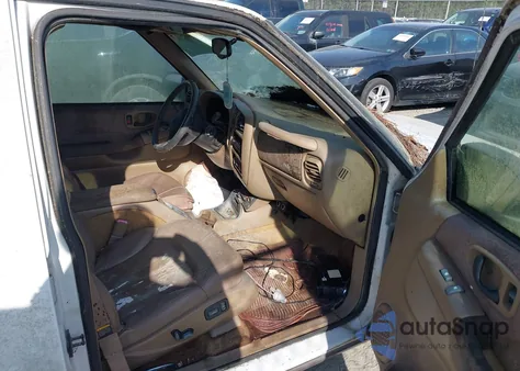 1999 Chevrolet Blazer Lt from USA, damaged, VIN 1GNCS13W9X2130068